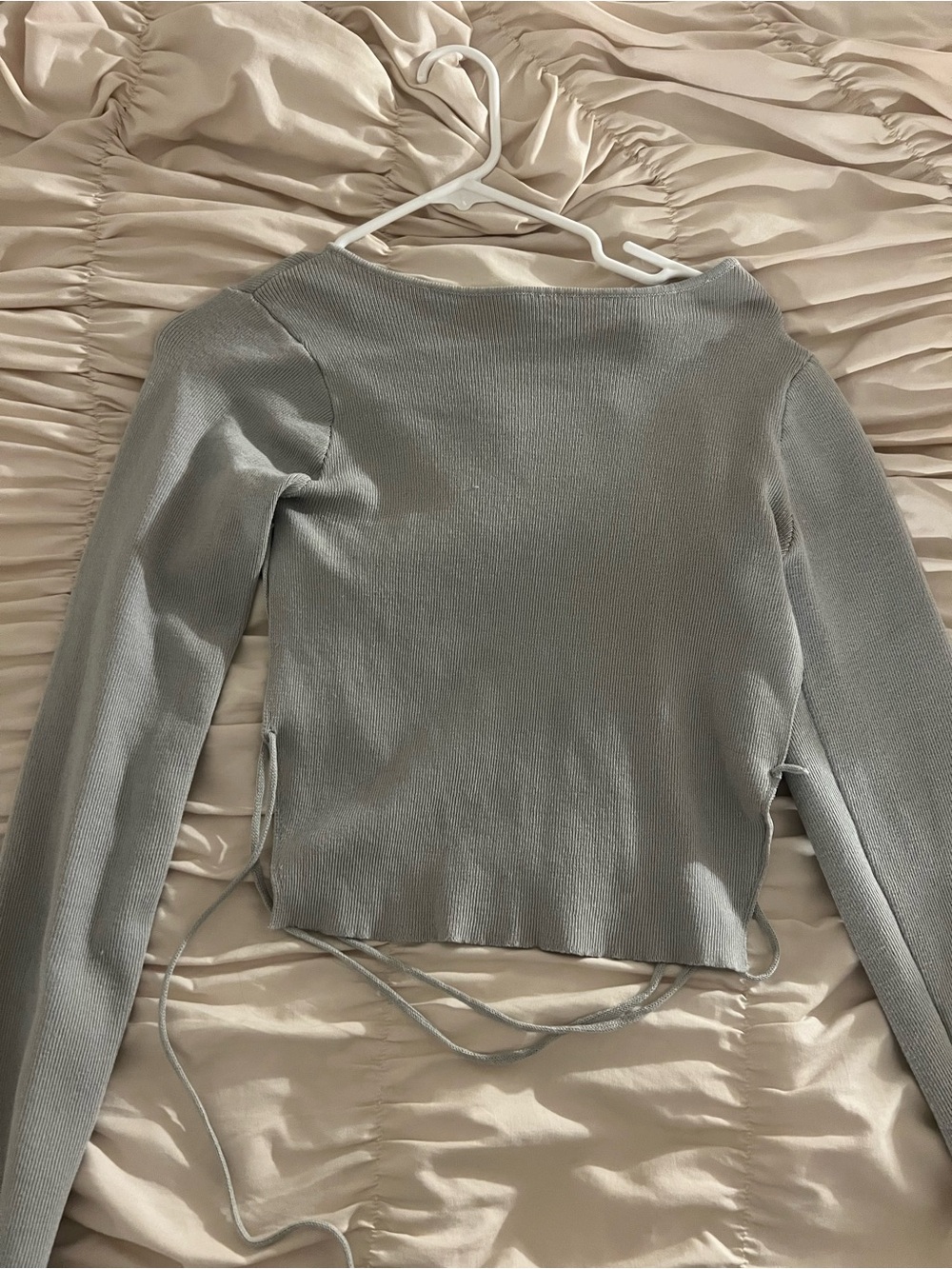 H&M Light Gray Ribbed Long-Sleeve Tie-Back Top